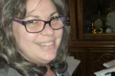 Photo of Andrea Raymond Photo of Andrea Raymond